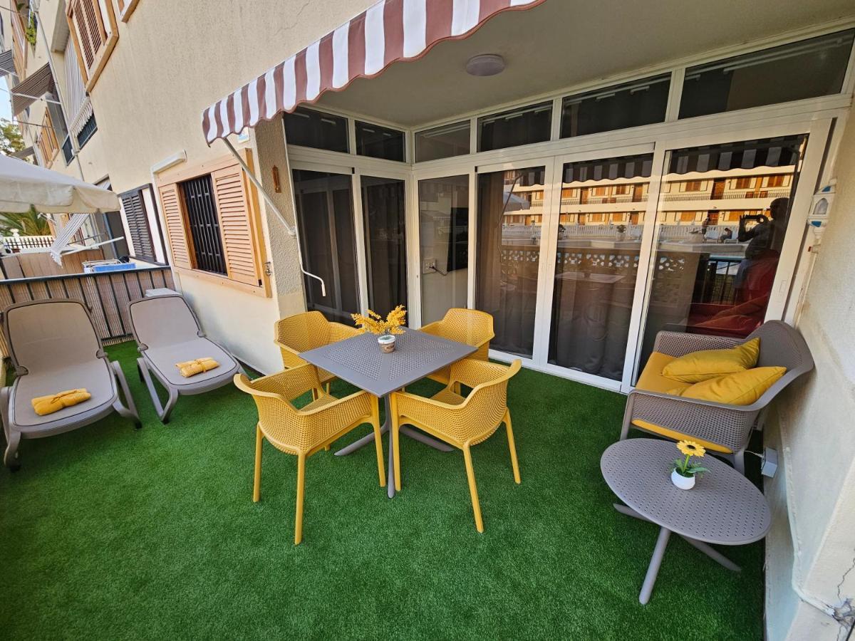 Fayser 108 Beachfront With Direct Pool Access From Terrace 아로나 외부 사진