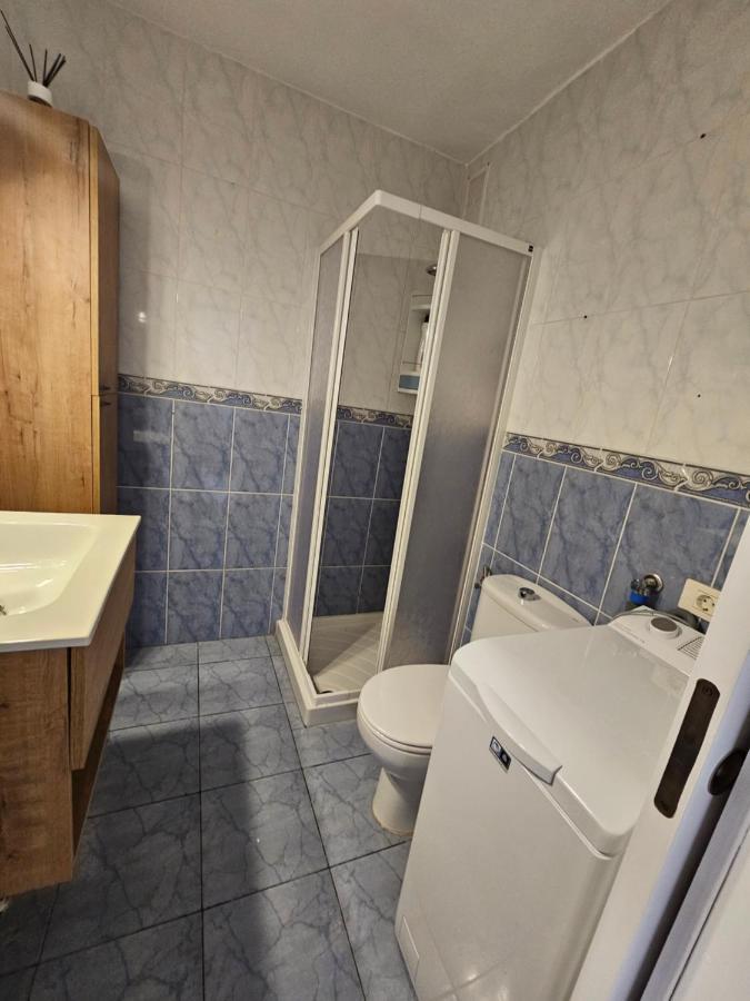Fayser 108 Beachfront With Direct Pool Access From Terrace 아로나 외부 사진