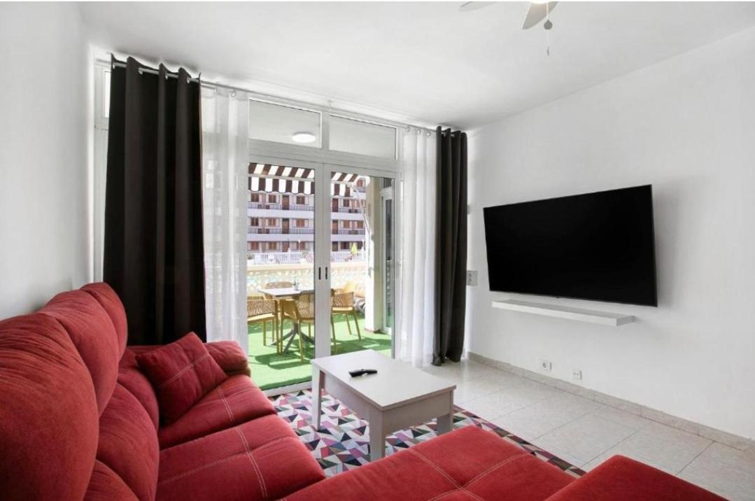 Fayser 108 Beachfront With Direct Pool Access From Terrace 아로나 외부 사진